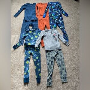 5 pairs of boys pajamas size 6